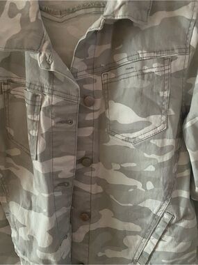Democracy Gray Camo Print Jacket and Shorts